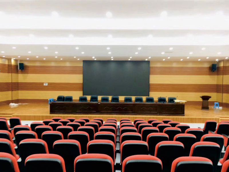 江津賈嗣鎮(zhèn)政府報(bào)告廳